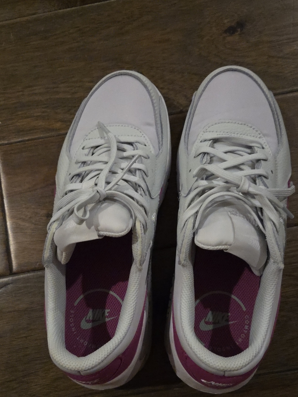 Nike White and Pink Women's Low-Top Athletic Sneakers